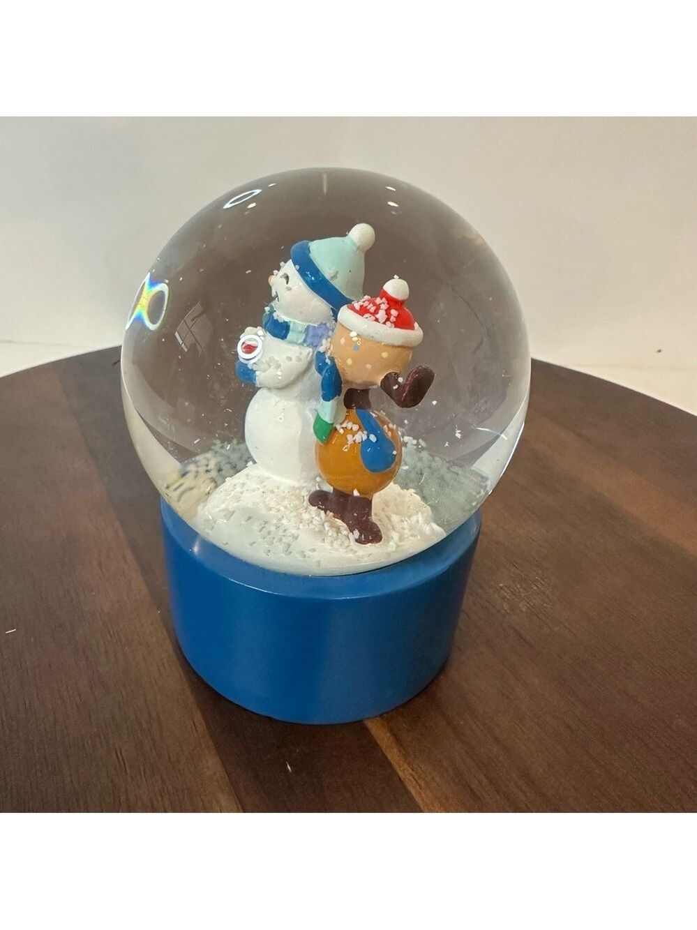 Tim Hortons 2023 Holiday Snow Globe Snowman Coffee & Timbits Character - Picture 2 of 5